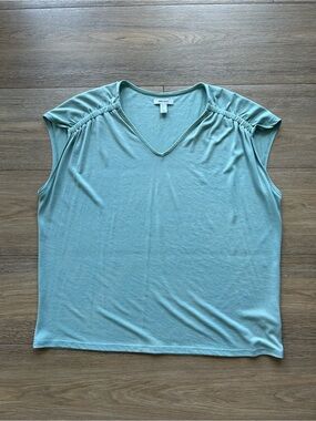 Nine West Women's V-Neck Cap Sleeve Top in Seafoam